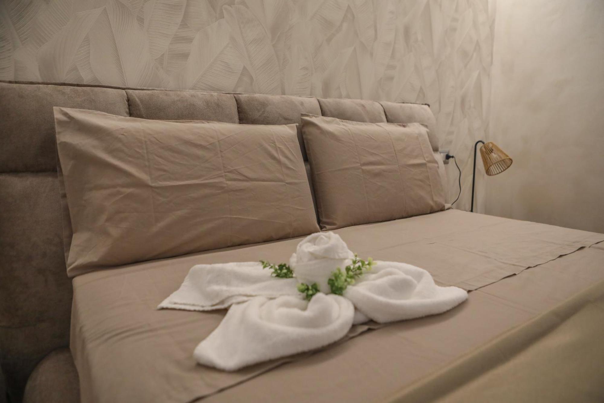 Ferienwohnung Luxury Regina 14 Bari Exterior foto