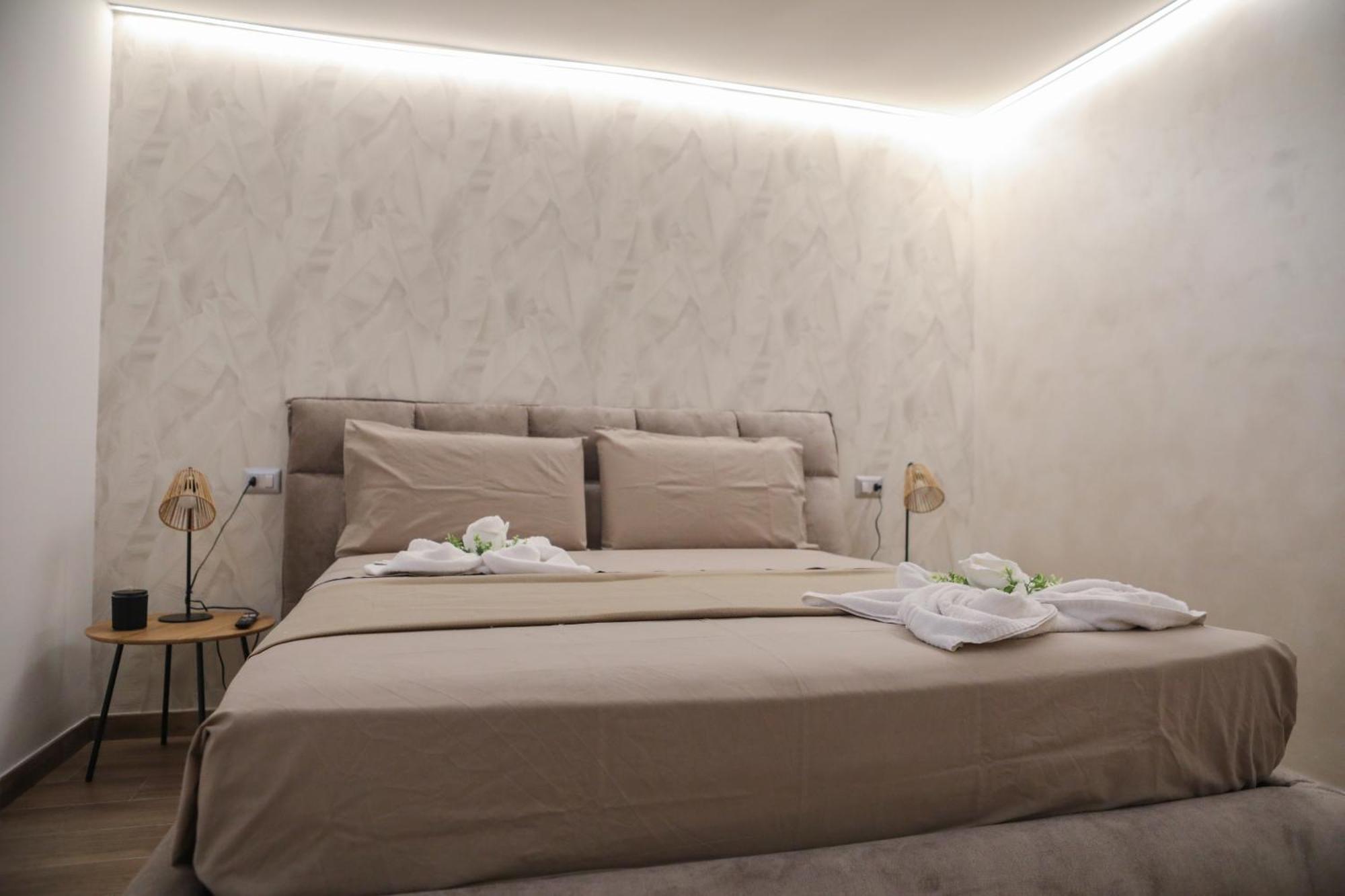 Ferienwohnung Luxury Regina 14 Bari Exterior foto