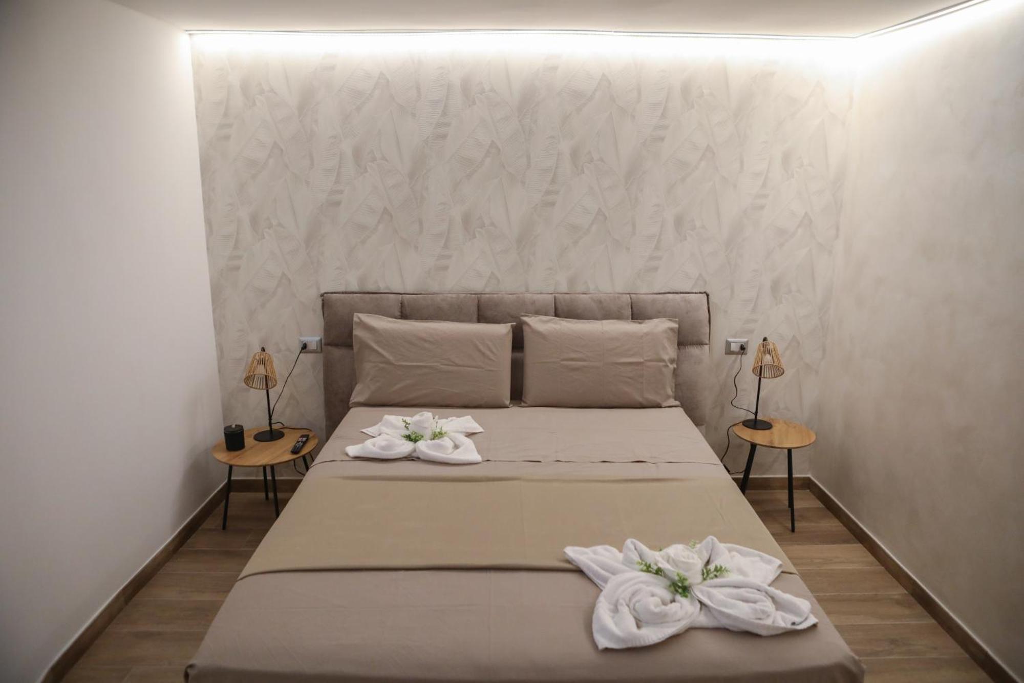 Ferienwohnung Luxury Regina 14 Bari Exterior foto