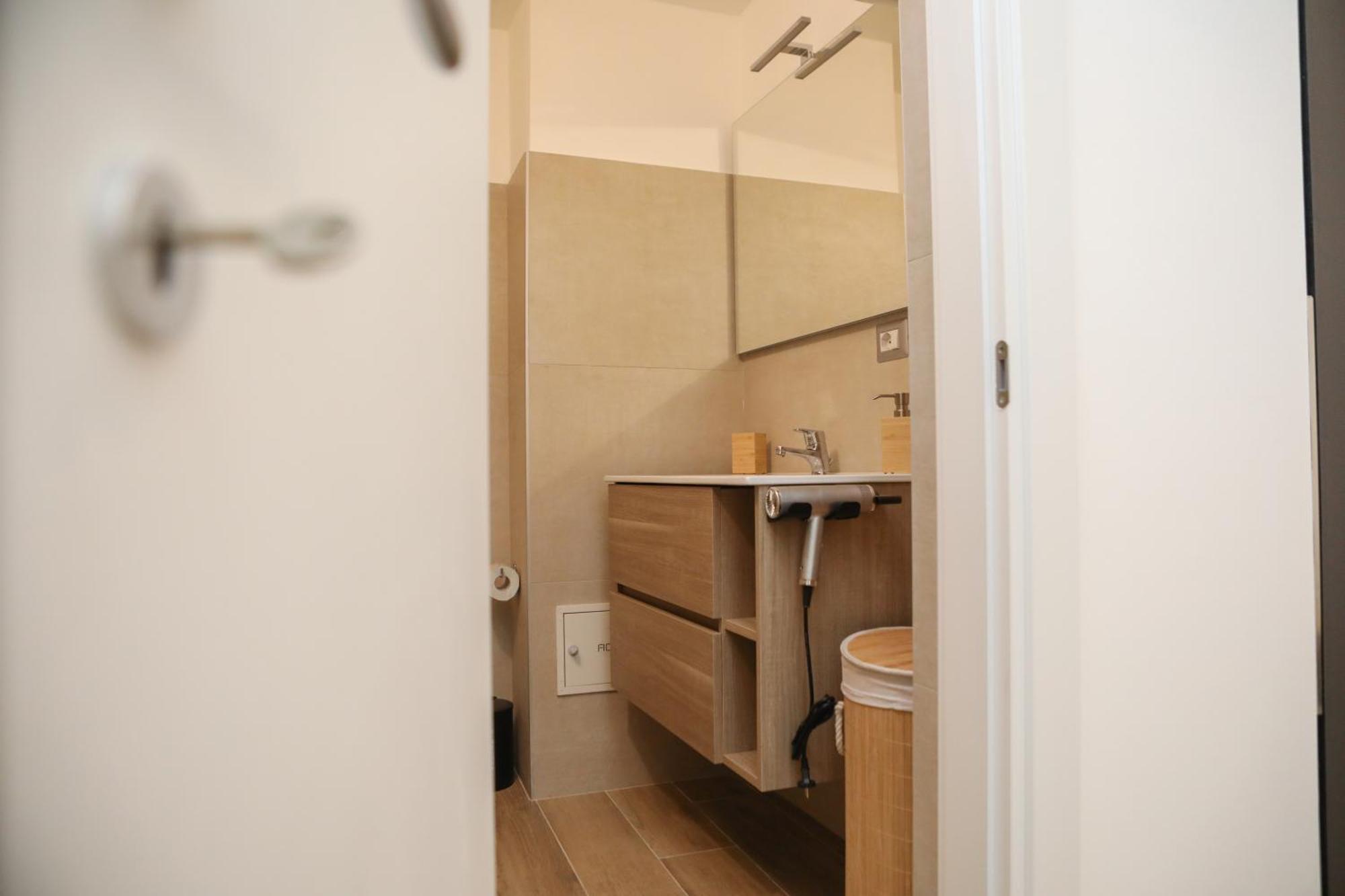 Ferienwohnung Luxury Regina 14 Bari Exterior foto