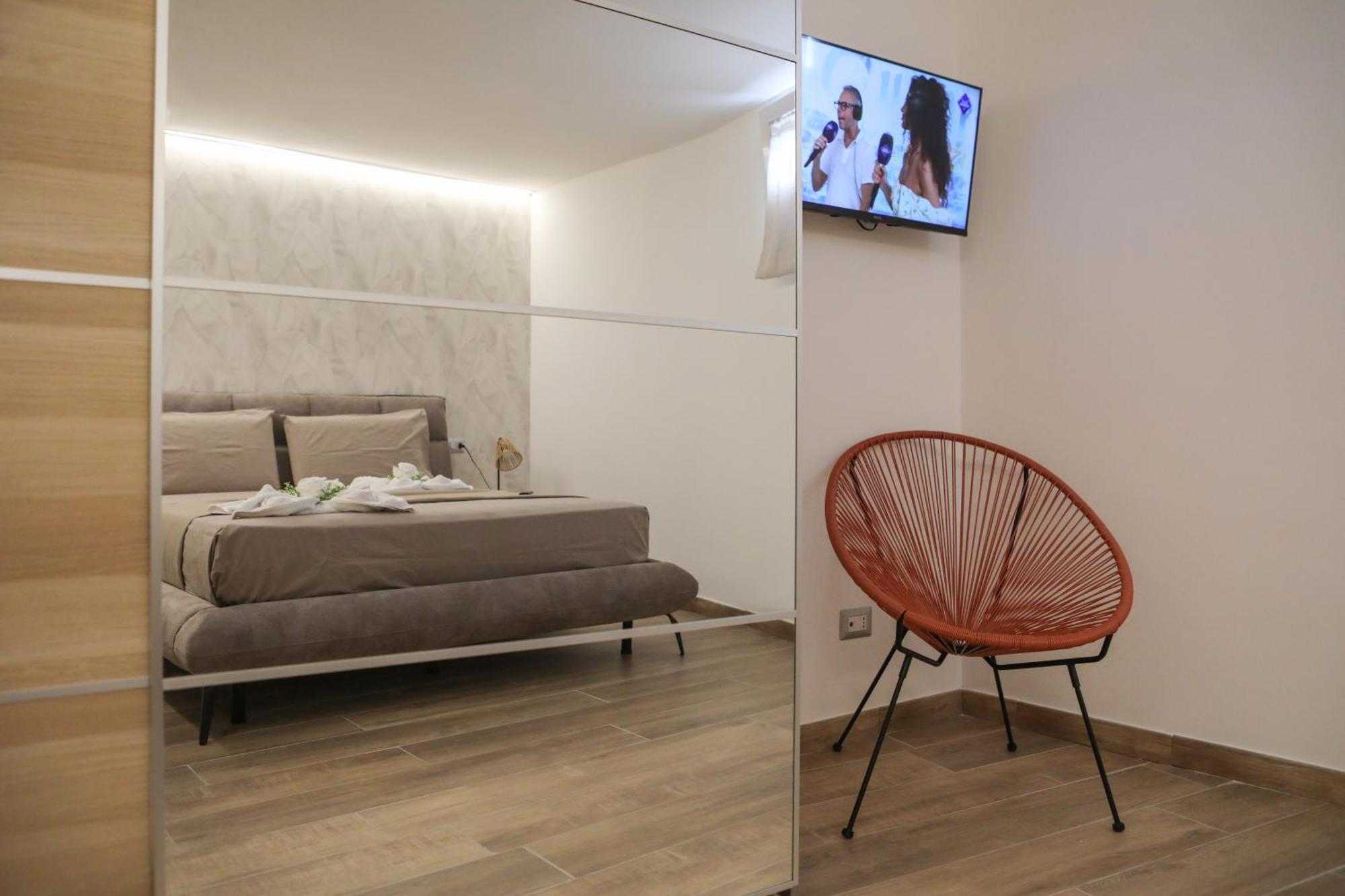 Ferienwohnung Luxury Regina 14 Bari Exterior foto